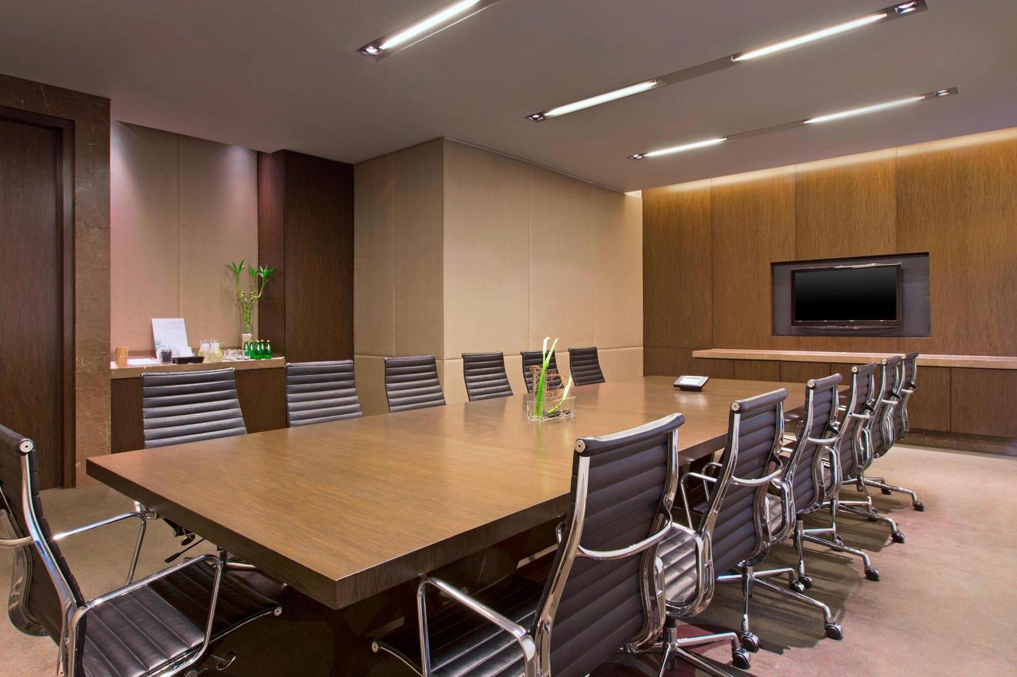 The Westin Mumbai Garden City Exterior photo Boardroom