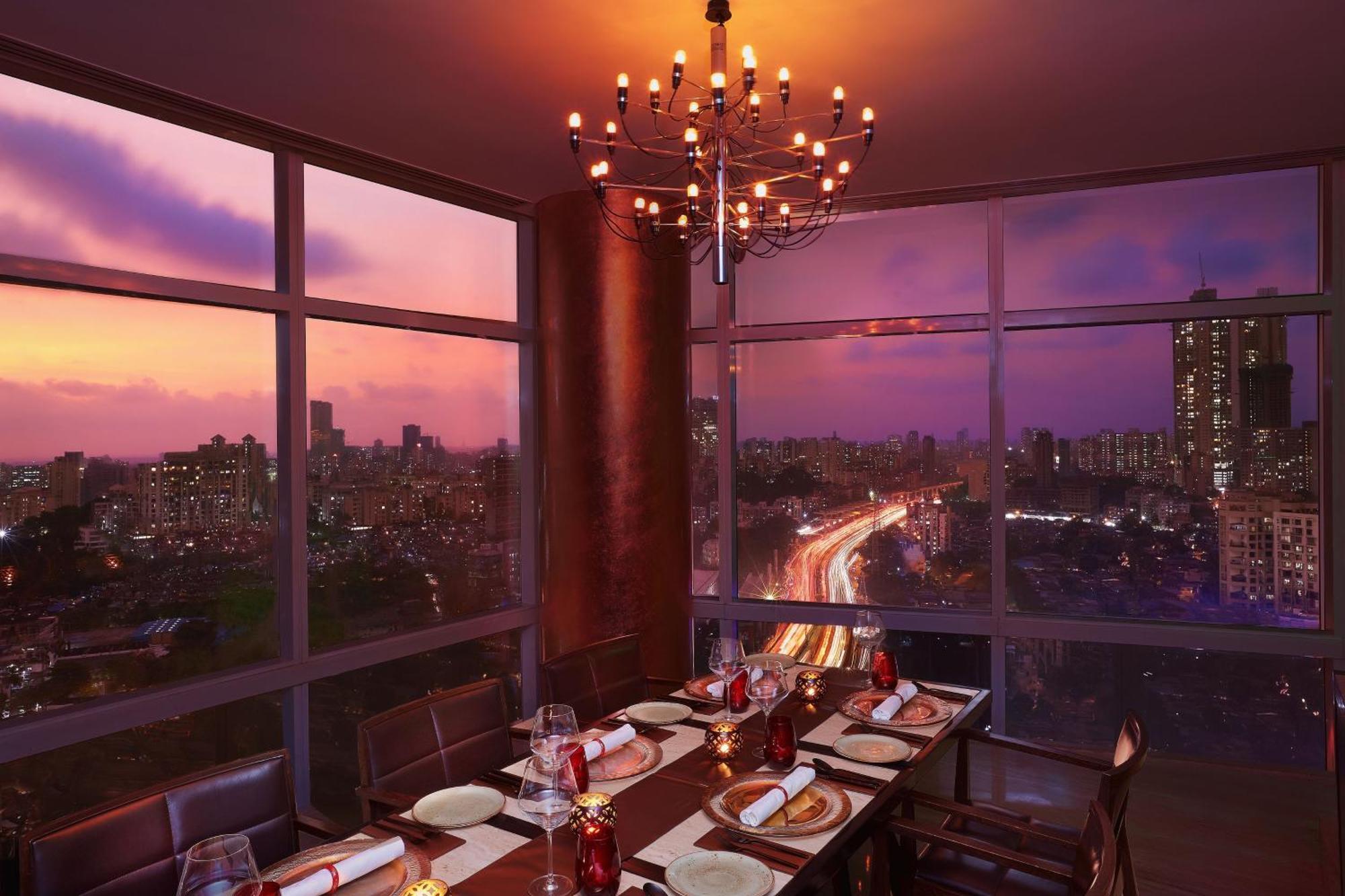 The Westin Mumbai Garden City Exterior photo The 360° Restaurant