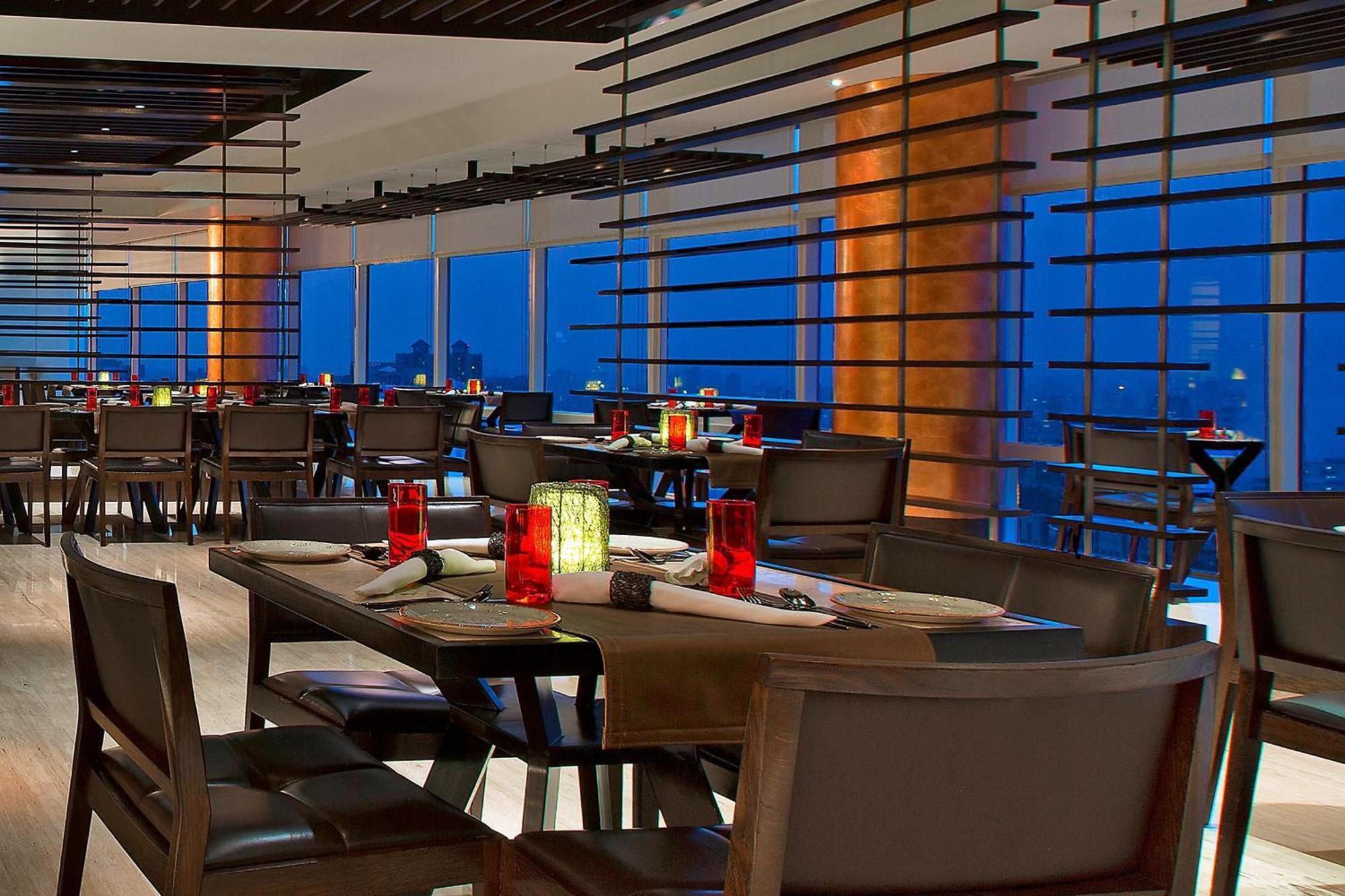 The Westin Mumbai Garden City Exterior photo The restaurant